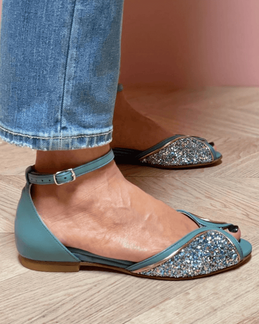 FLAT SANDAL WITH LUM