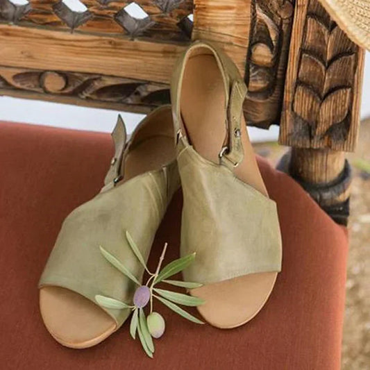 OPEN SANDALS WITH STRAP