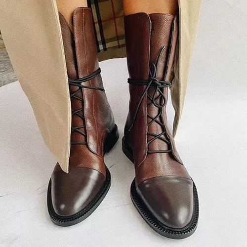 Joan – Boots