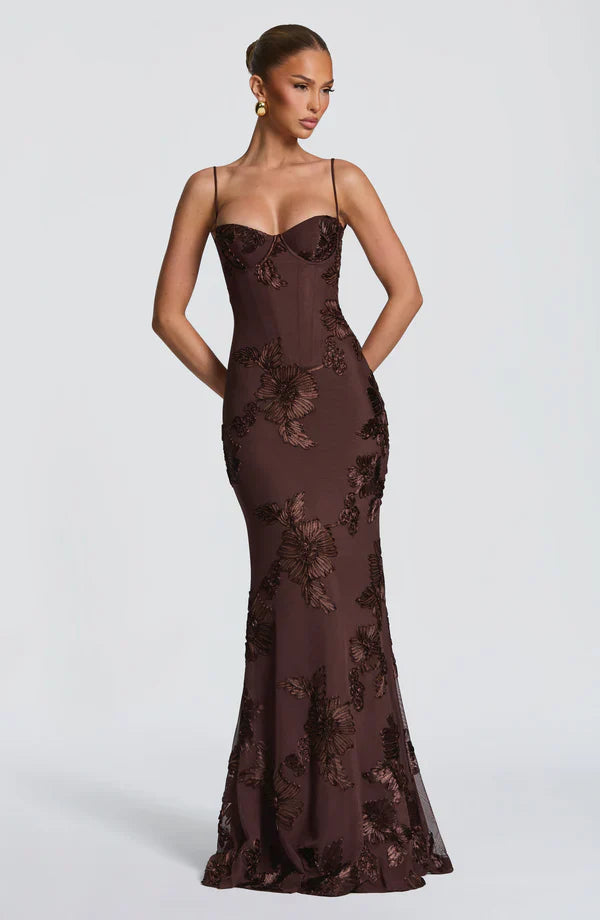 Aveline – Gown