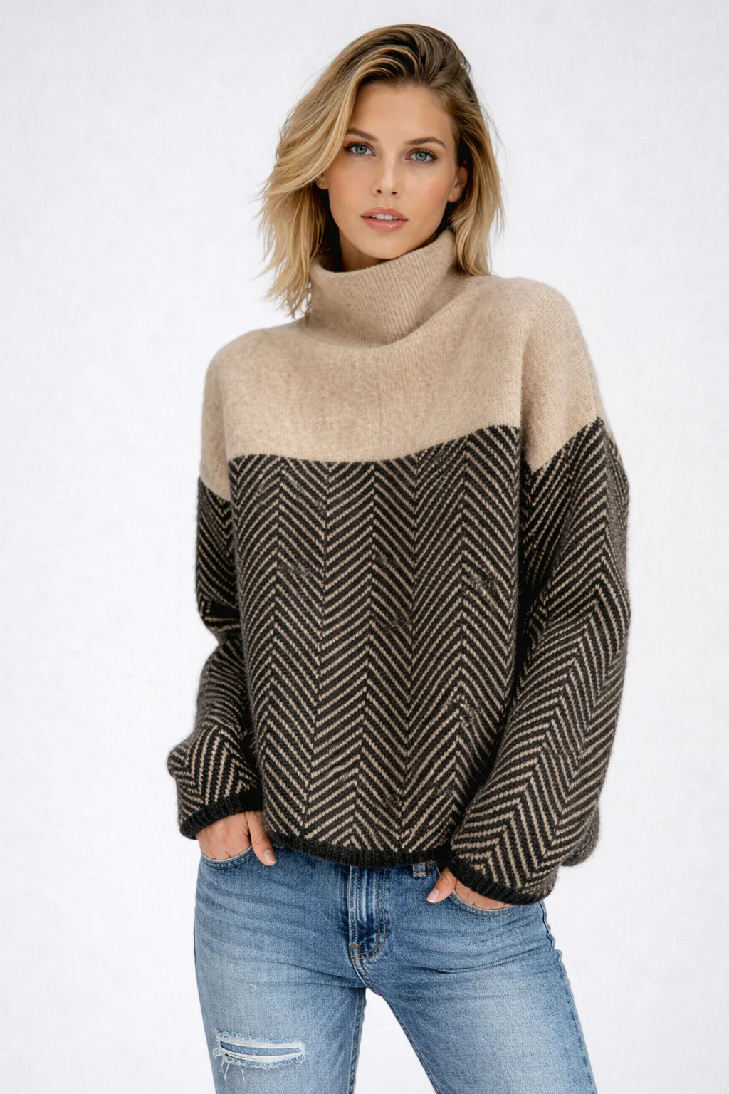 WOMEN'S SWEATERS