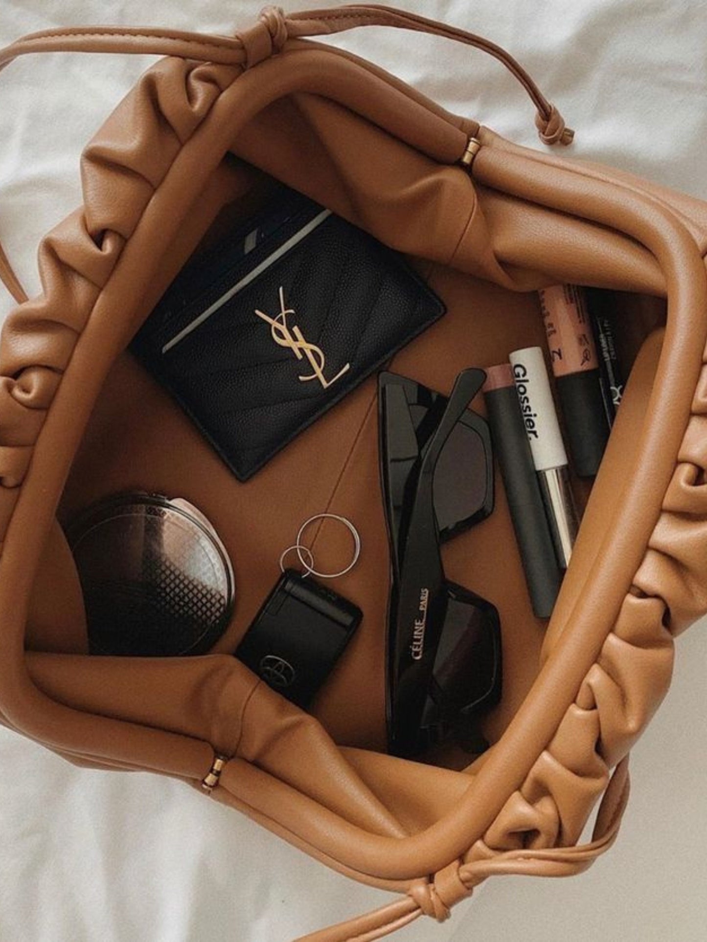 Natalia – Pouch