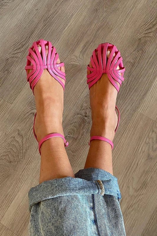 WOVEN FLAT SANDAL