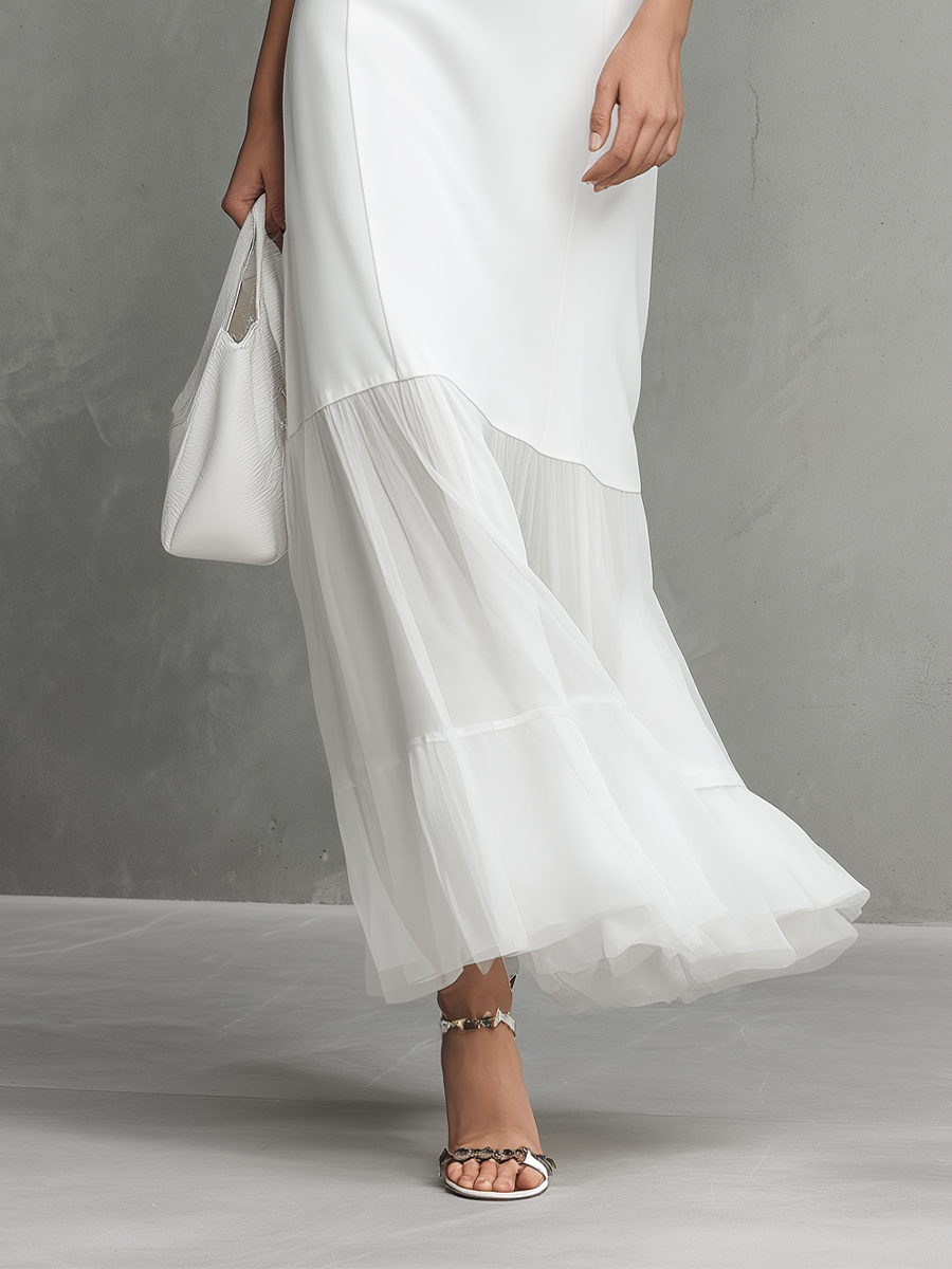Elegant White Sleeveless Dress