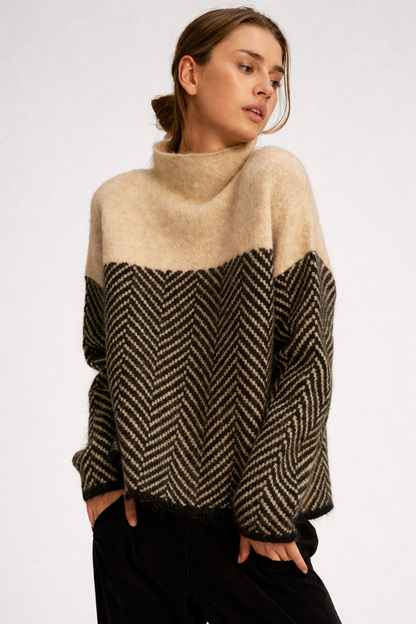 Gabrielle – Turtleneck