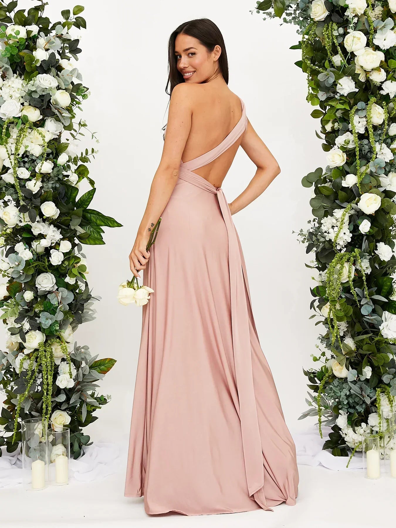 Nicole Mae – Maxi Dress