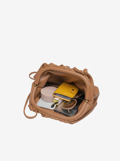 Natalia – Pouch