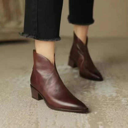 Dawn – Boots