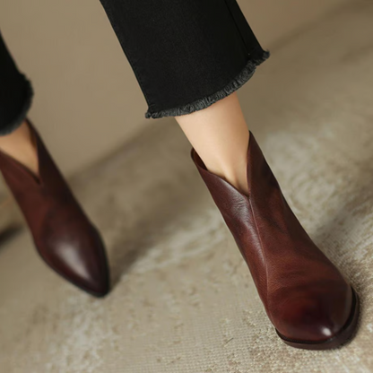 Dawn – Boots