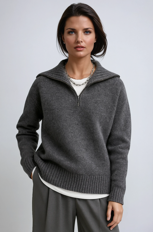 Amara – Turtleneck