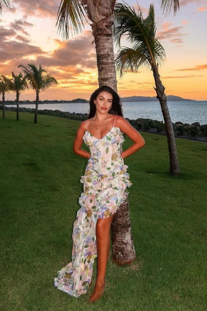 Arlina – Dress