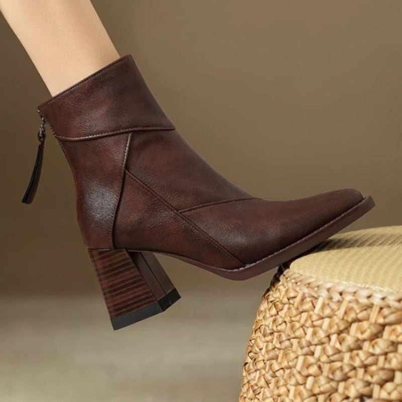 Dilys – Boots