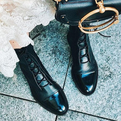 Joan – Boots