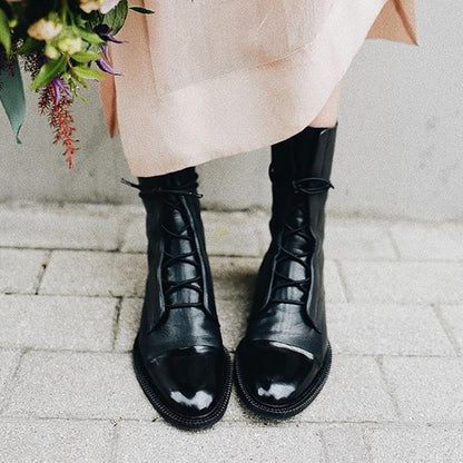 Joan – Boots