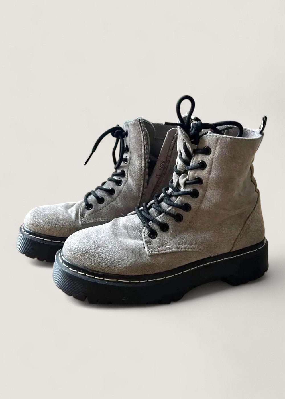 Avalon – Boots