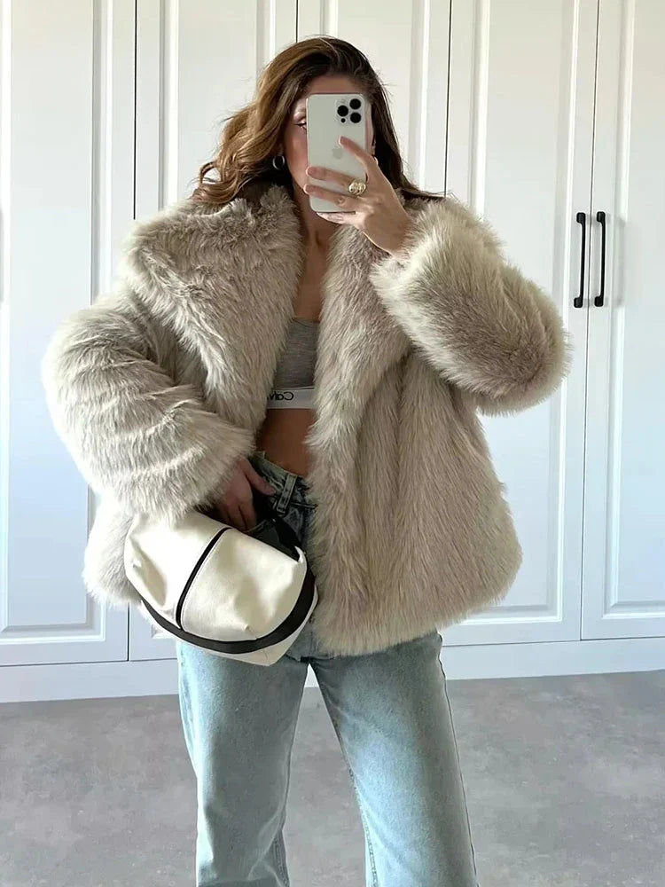 Aurora – Coat