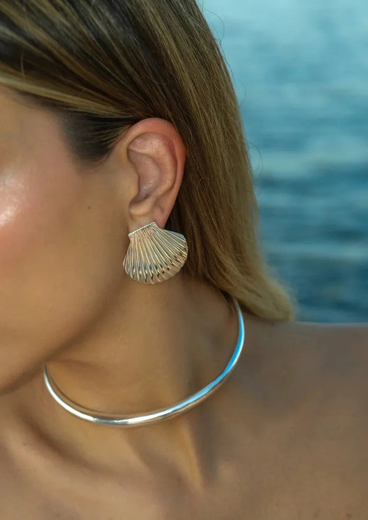 Azura – Studs