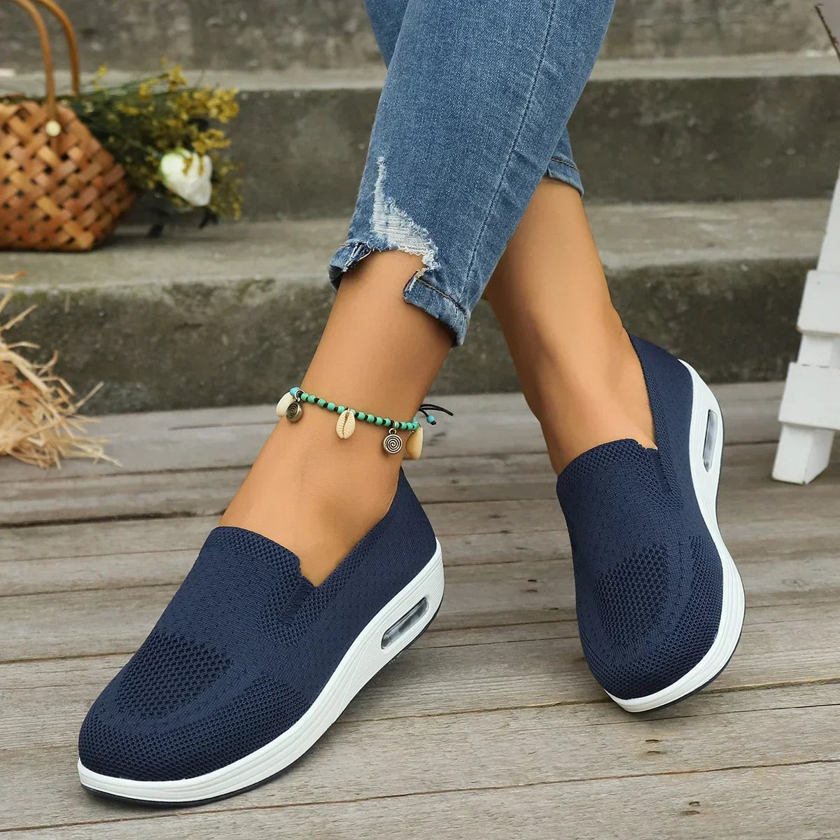Trixie Platform Mesh