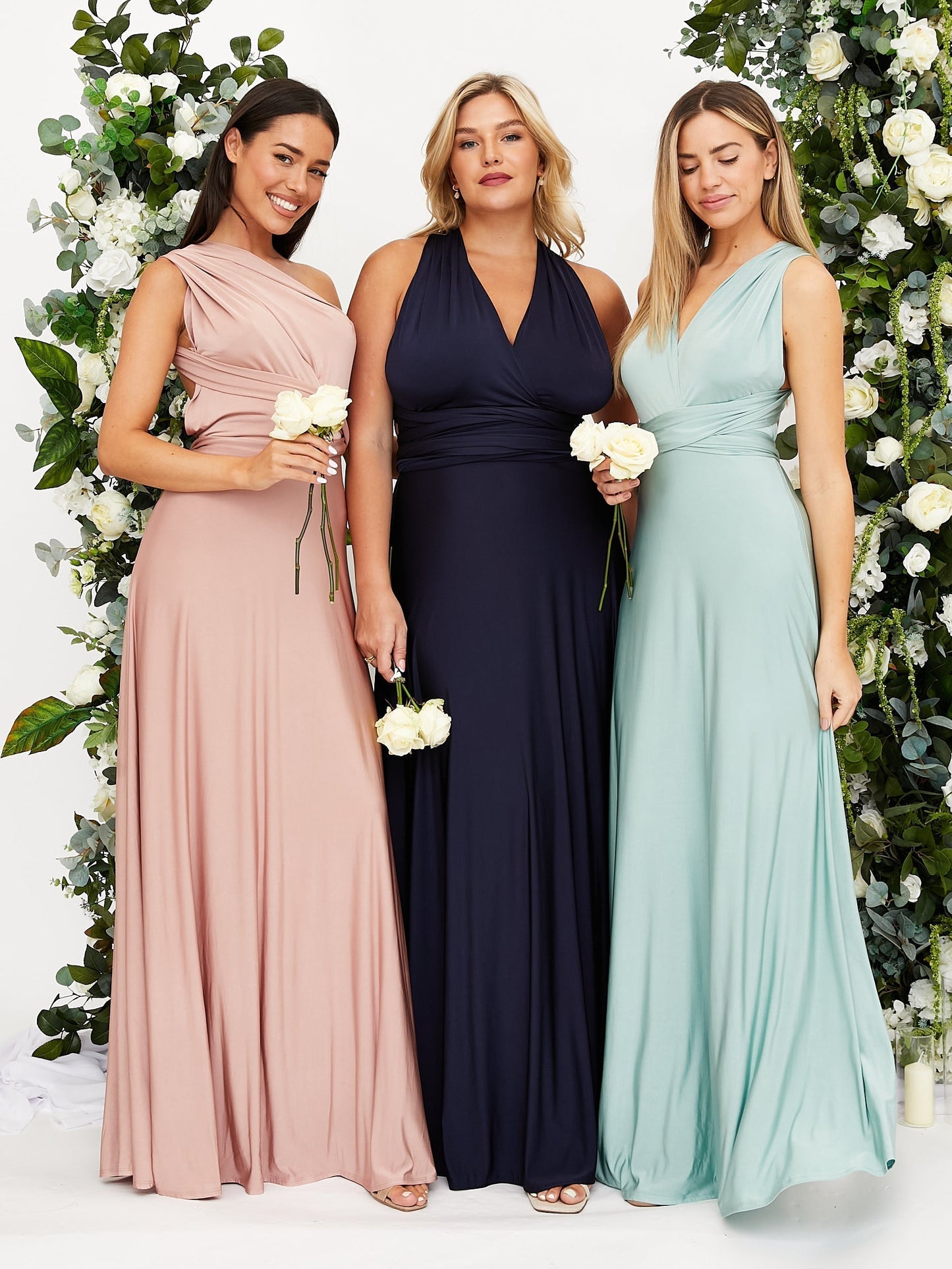 Nicole Mae – Maxi Dress