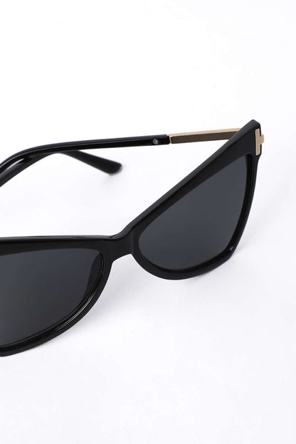 Odalys Bold Cat-Eye Sunglasses