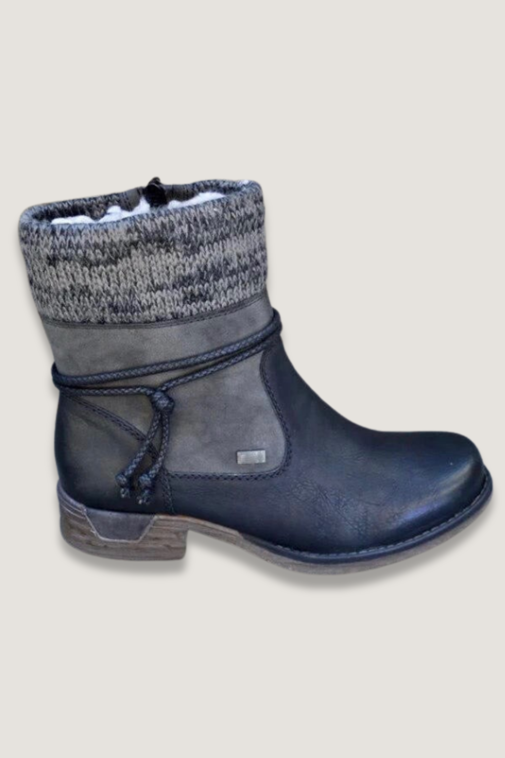 Wendy – Boots