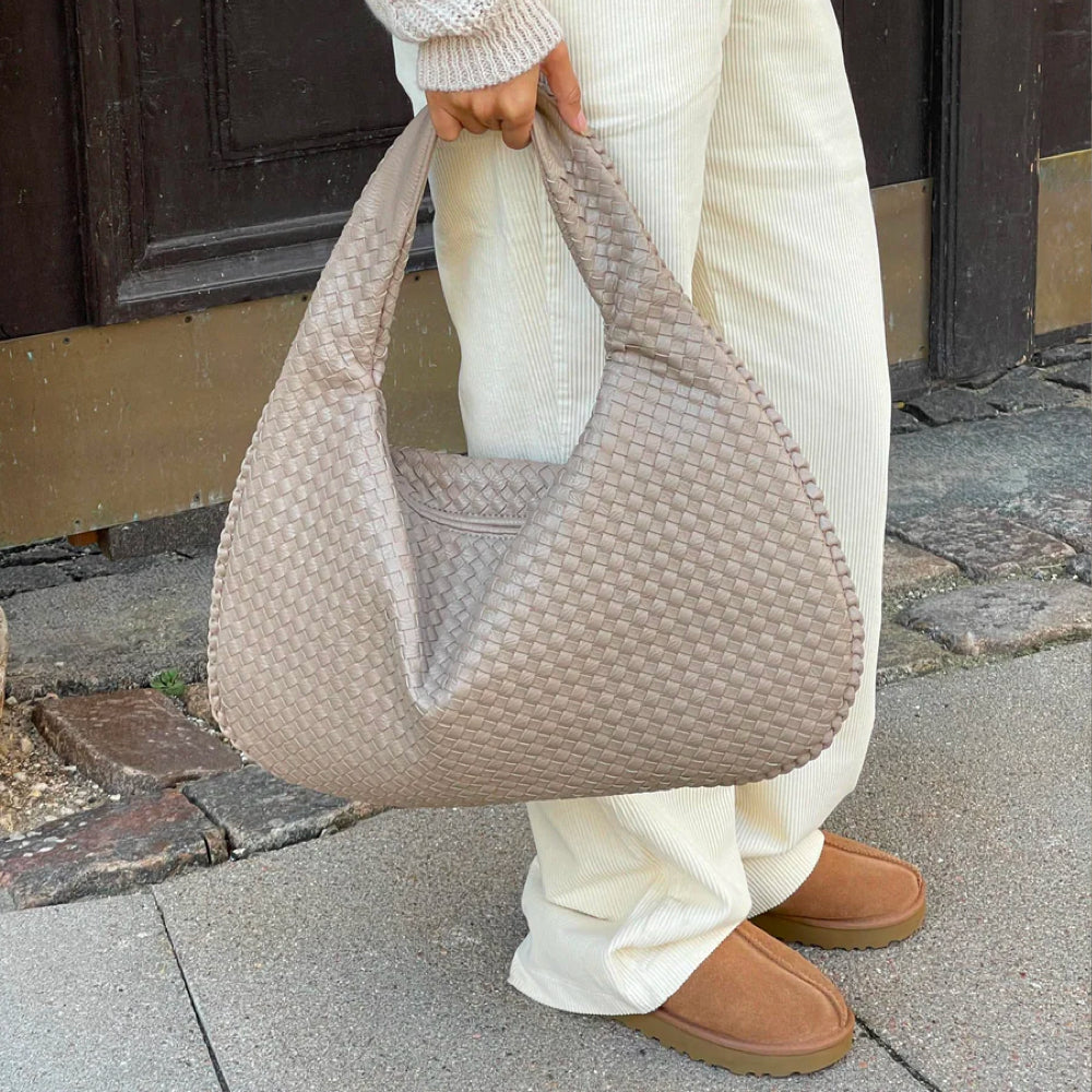 Amalia – Tote Bag