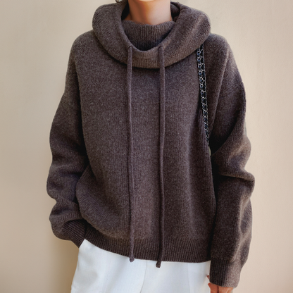 Julie – Turtleneck
