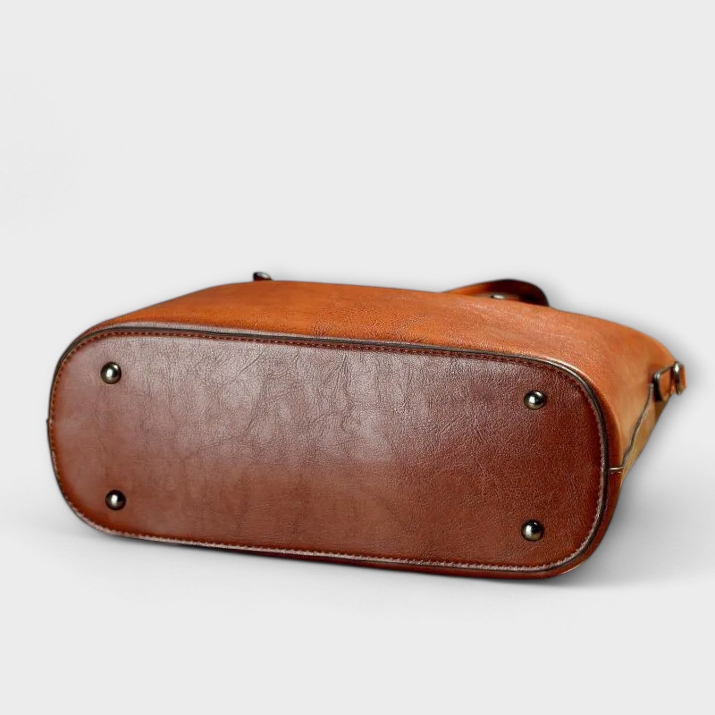 Tavros – Shoulder Bag