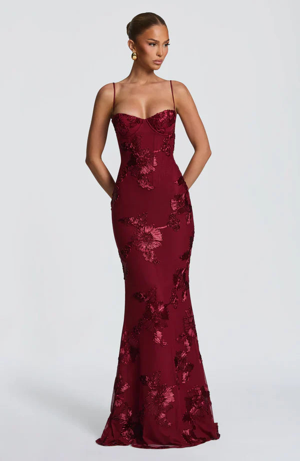 Aveline – Gown