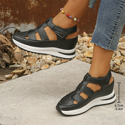 Nahal Closed-Toe Sne