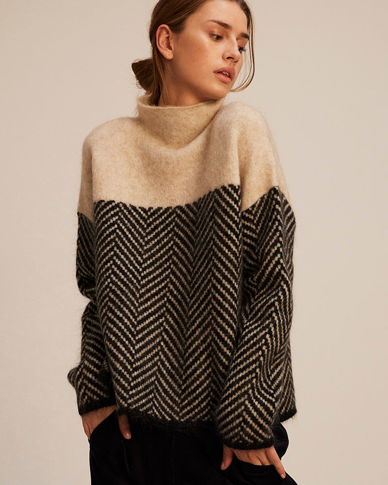 Gabrielle – Turtleneck